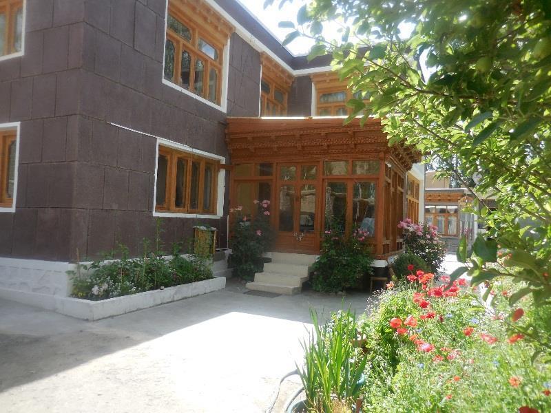 Sangto Green Guest House Leh Exterior photo